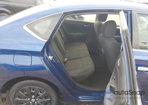 2018 Nissan Sentra S из США, поврежденный, VIN 3N1AB7AP1JY320408